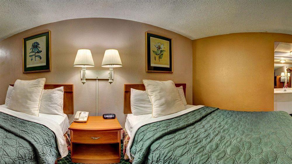 Econo Lodge Pooler - Savannah I-95 외부 사진