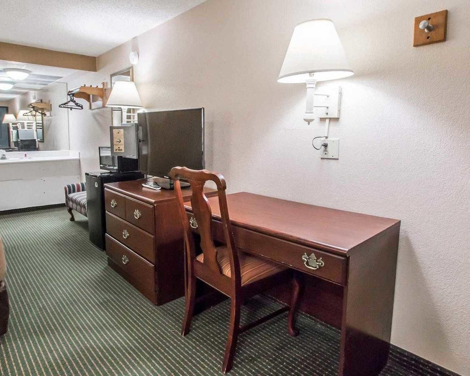 Econo Lodge Pooler - Savannah I-95 외부 사진